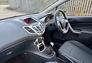 Used 2011 Ford Fiesta Zetec Blue - Interior and Exterior details 11