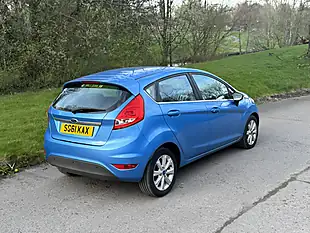 Used 2011 Ford Fiesta Zetec Blue - Interior and Exterior details 7