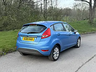 Used 2011 Ford Fiesta Zetec Blue - Interior and Exterior details 9
