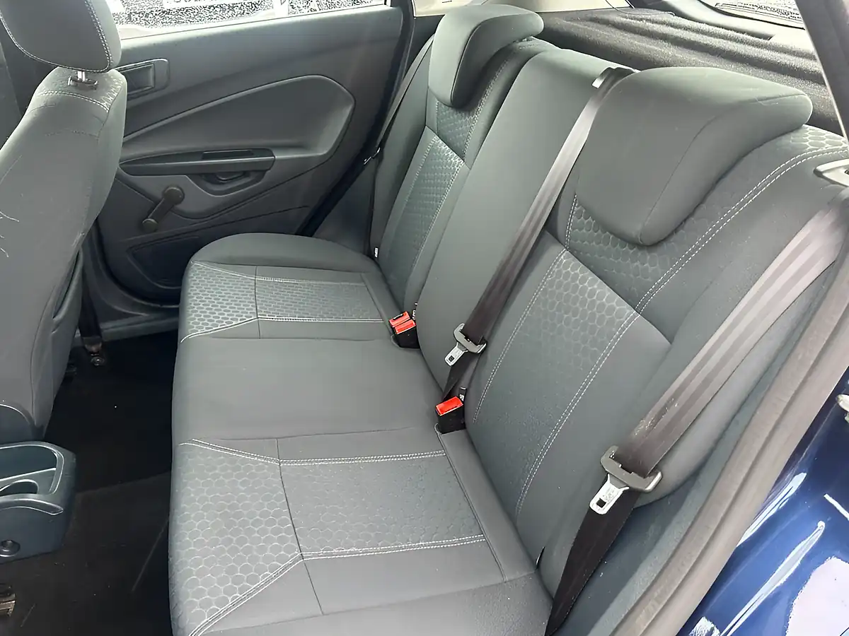 Used 2011 Ford Fiesta Zetec Blue - Interior and Exterior details 13