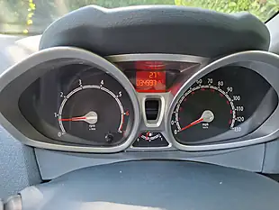 Used 2011 Ford Fiesta Zetec Blue - Interior and Exterior details 12