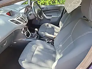 Used 2011 Ford Fiesta Zetec Blue - Interior and Exterior details 9