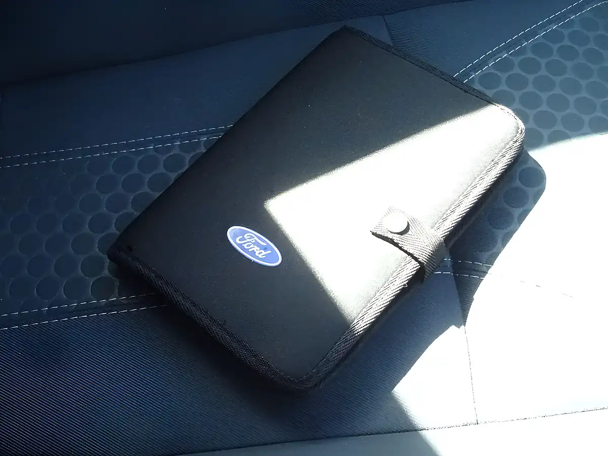 Used 2011 Ford Fiesta Zetec Brown - Interior and Exterior details 20