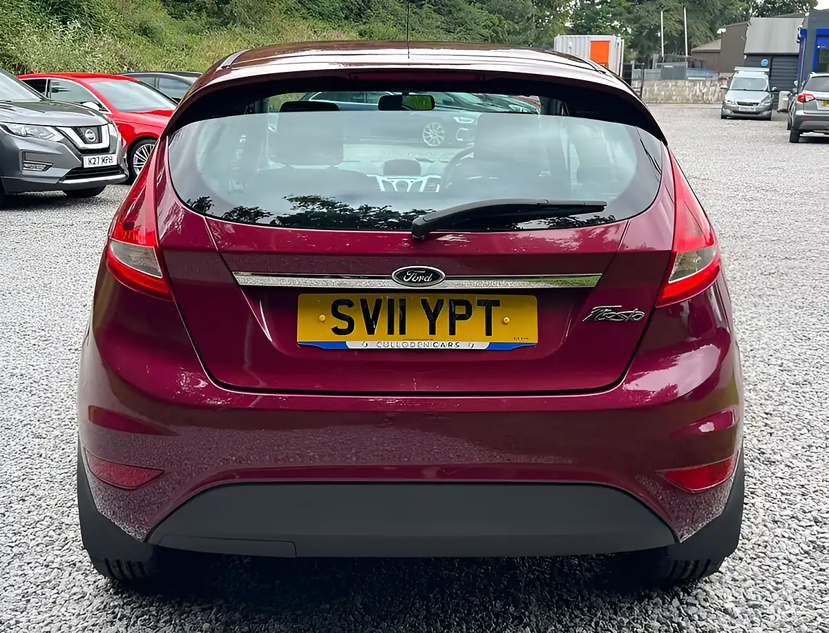 Used 2011 Ford Fiesta Zetec Hot Magenta - Interior and Exterior details 4