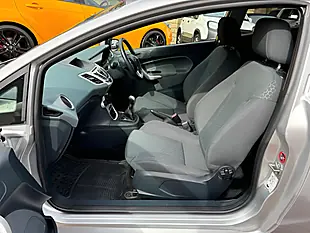 Used 2011 Ford Fiesta Zetec S Silver - Interior and Exterior details 13