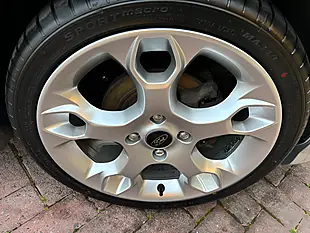 Used 2011 Ford Fiesta Zetec S Silver - Interior and Exterior details 18