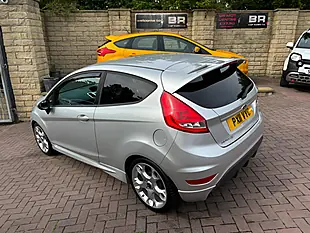 Used 2011 Ford Fiesta Zetec S Silver - Interior and Exterior details 9