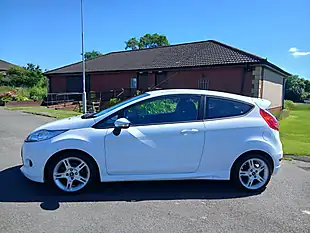 Used 2011 Ford Fiesta Zetec S White - Interior and Exterior details 5