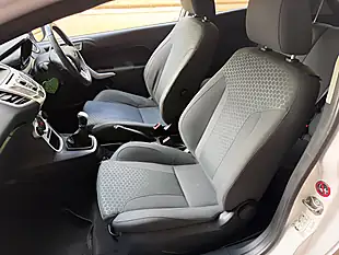Used 2011 Ford Fiesta Zetec S White - Interior and Exterior details 10