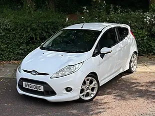 Used 2011 Ford Fiesta Zetec S White - Interior and Exterior details 7