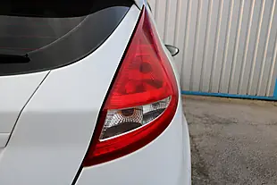 Used 2011 Ford Fiesta Zetec S White - Interior and Exterior details 11