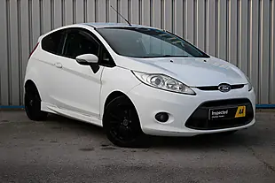 Used 2011 Ford Fiesta Zetec S White - Interior and Exterior details 9