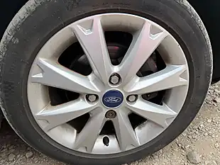 Used 2011 Ford Fiesta Zetec Silver - Interior and Exterior details 10