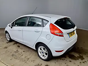 Used 2011 Ford Fiesta Zetec White - Interior and Exterior details 4