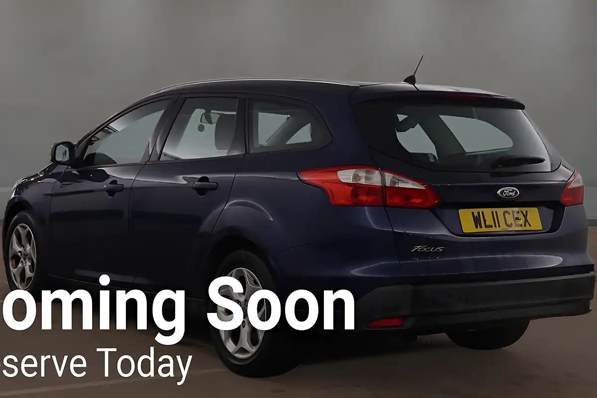 Used 2011 Ford Focus Edge Blue - Interior and Exterior details 4