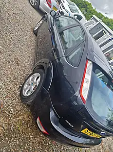 Used 2011 Ford Focus Sport 5dr Black - Interior and Exterior details 8