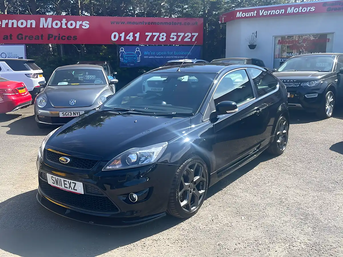 Used 2011 Ford Focus ST-2 Black - Interior and Exterior details 4