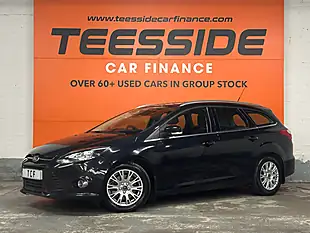 Used 2011 Ford Focus Titanium Black - Interior and Exterior details 11