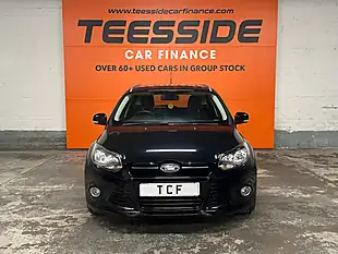 Used 2011 Ford Focus Titanium Black - Interior and Exterior details 13