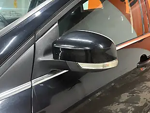 Used 2011 Ford Focus Titanium Black - Interior and Exterior details 16
