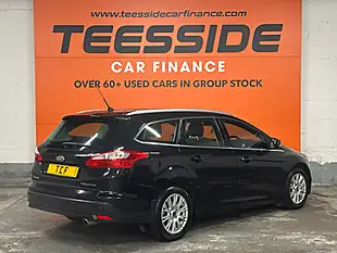Used 2011 Ford Focus Titanium Black - Interior and Exterior details 4