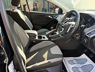 Used 2011 Ford Focus Zetec Black - Interior and Exterior details 11