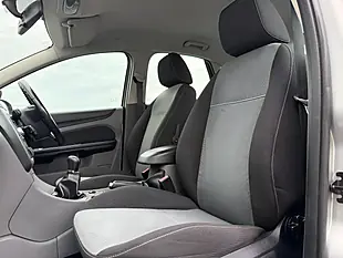 Used 2011 Ford Focus Zetec Silver - Interior and Exterior details 17