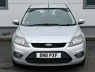 Used 2011 Ford Focus Zetec Silver - Interior and Exterior details 3