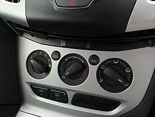 Used 2011 Ford Focus Zetec Silver - Interior and Exterior details 15