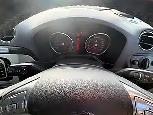 Used 2011 Ford Galaxy Ghia Silver - Interior and Exterior details 17