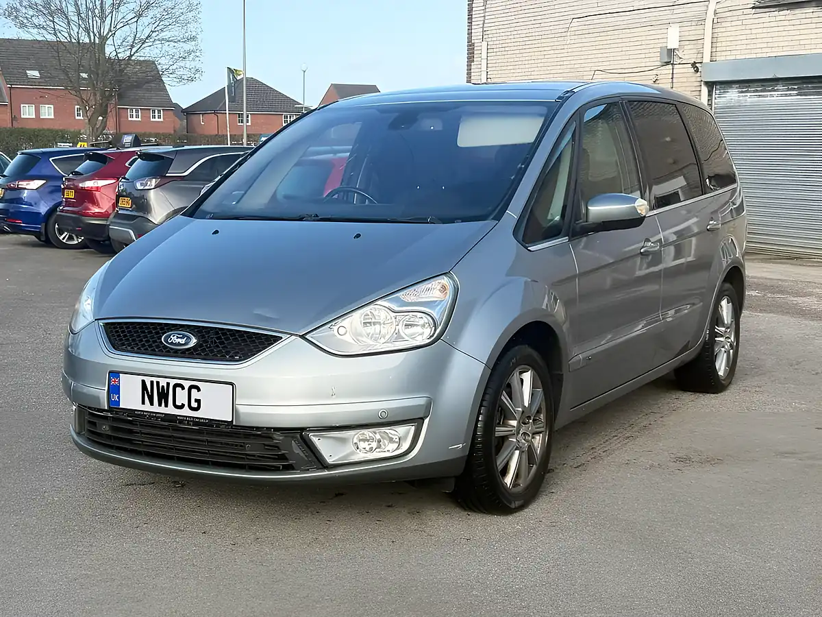 Used 2011 Ford Galaxy Ghia Silver - Interior and Exterior details 4