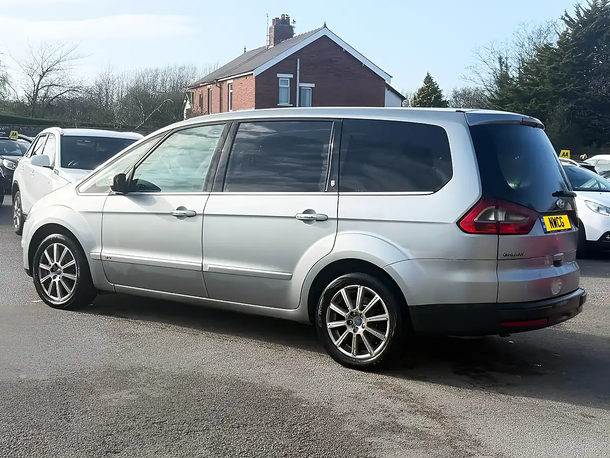 Used 2011 Ford Galaxy Ghia Silver - Interior and Exterior details 6