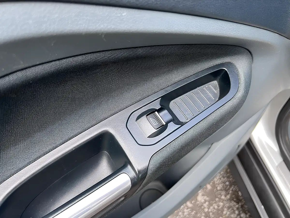 Used 2011 Ford Grand C-Max Titanium Silver - Interior and Exterior details 20