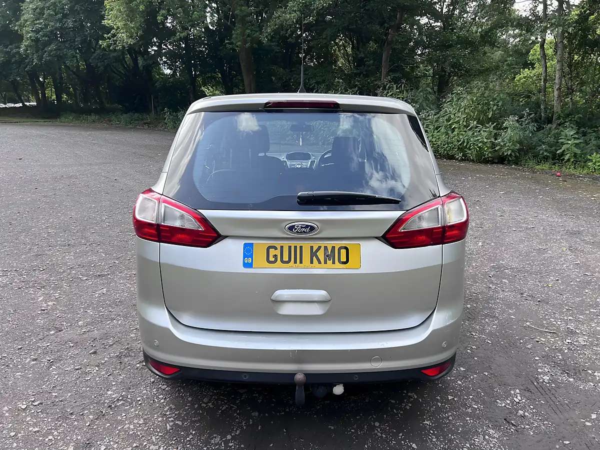 Used 2011 Ford Grand C-Max Titanium Silver - Interior and Exterior details 5