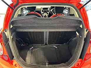 Used 2011 Ford Ka Zetec Red - Interior and Exterior details 12