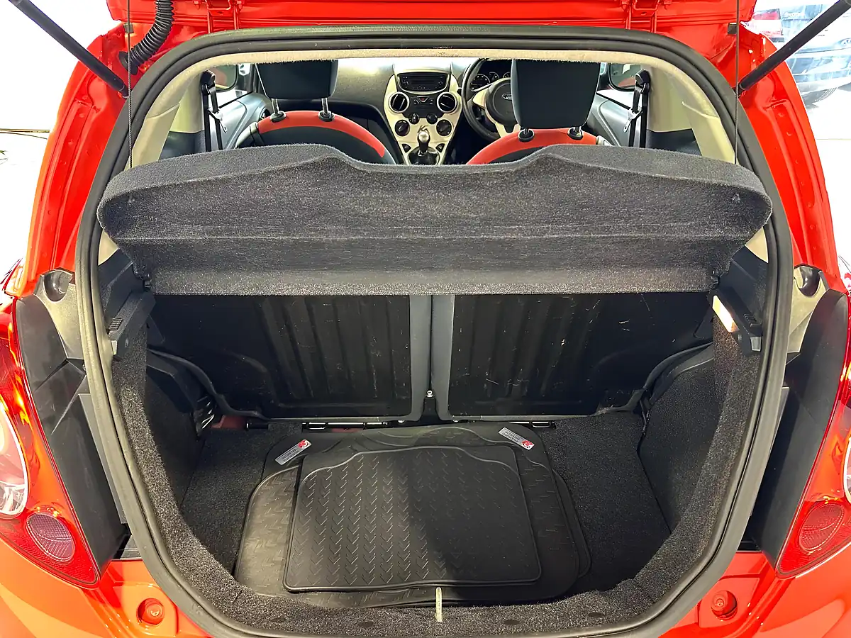 Used 2011 Ford Ka Zetec Red - Interior and Exterior details 12