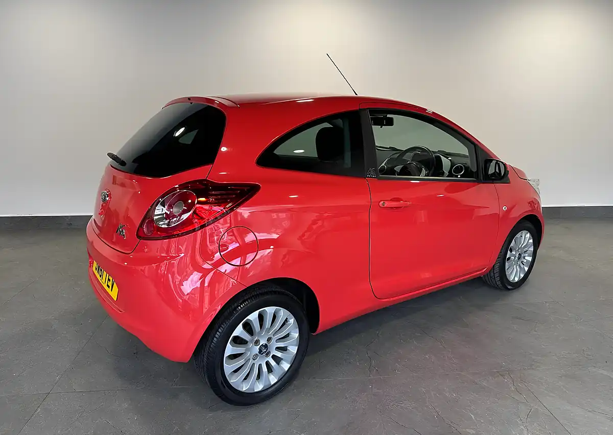 Used 2011 Ford Ka Zetec Red - Interior and Exterior details 3