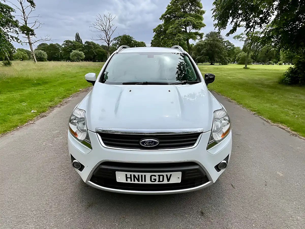 Used 2011 Ford Kuga Titanium Frozen White Metallic - Interior and Exterior details 16