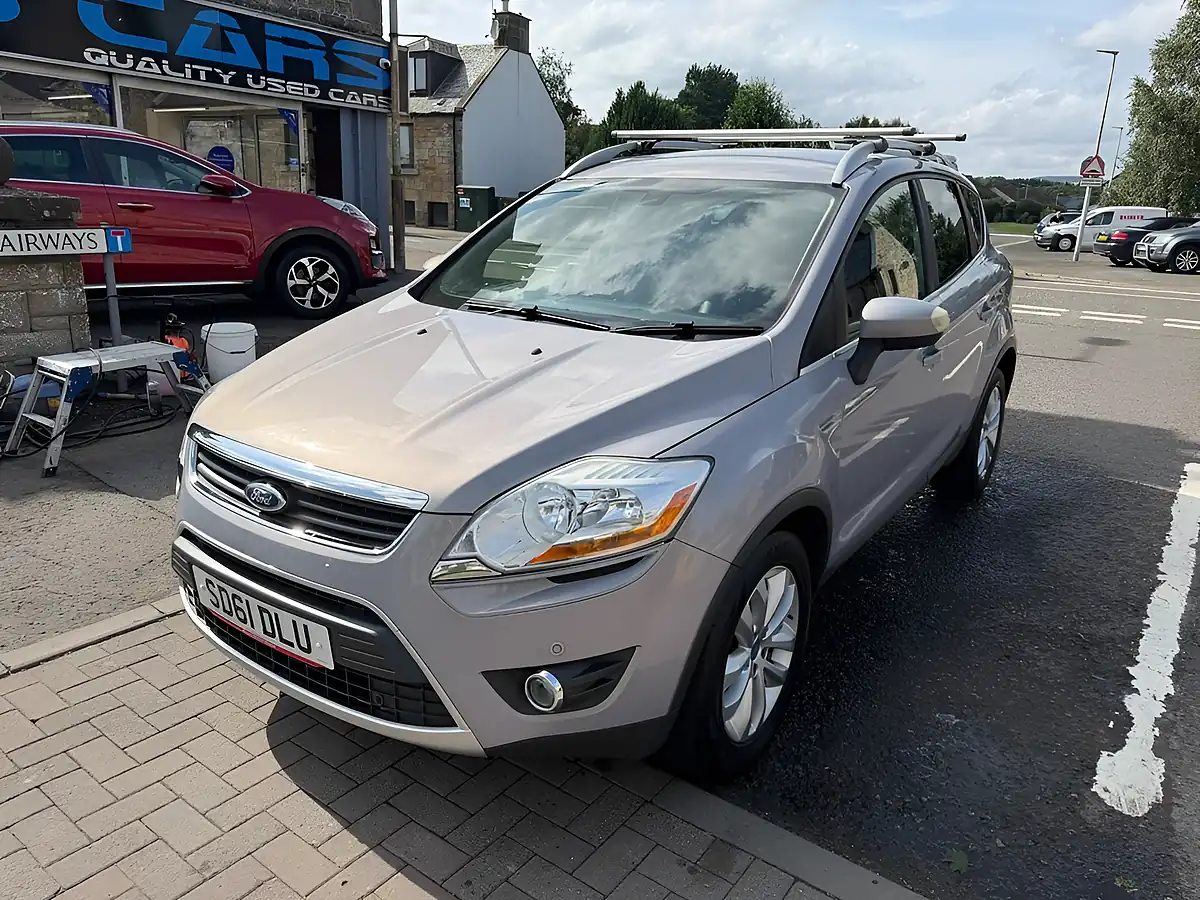 Used 2011 Ford Kuga Titanium Silver - Interior and Exterior details 2
