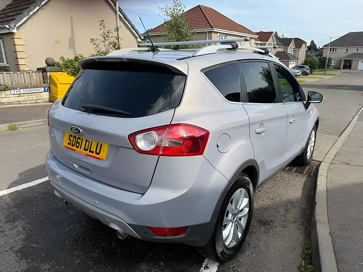 Used 2011 Ford Kuga Titanium Silver - Interior and Exterior details 5