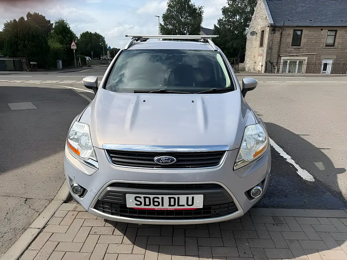 Used 2011 Ford Kuga Titanium Silver - Interior and Exterior details 6
