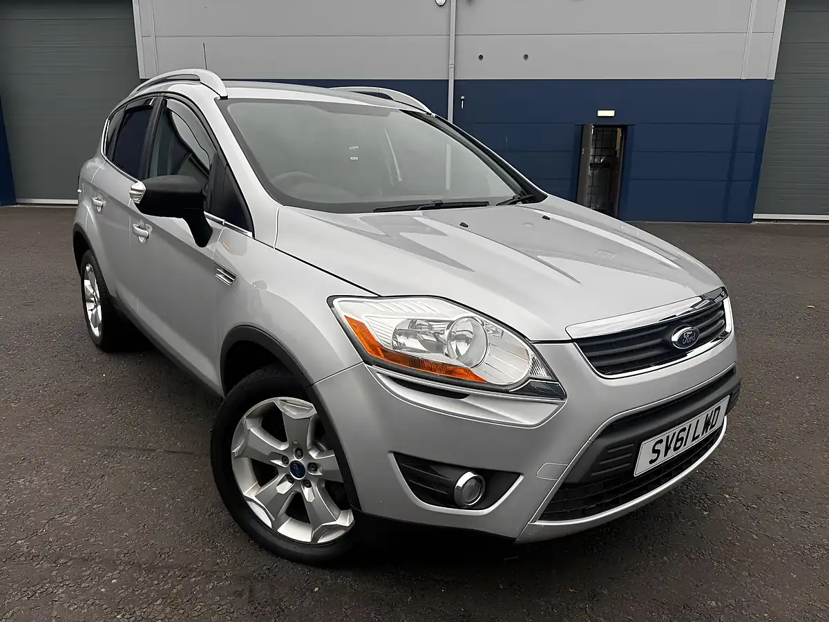 Used 2011 Ford Kuga Zetec Silver - Interior and Exterior details 2