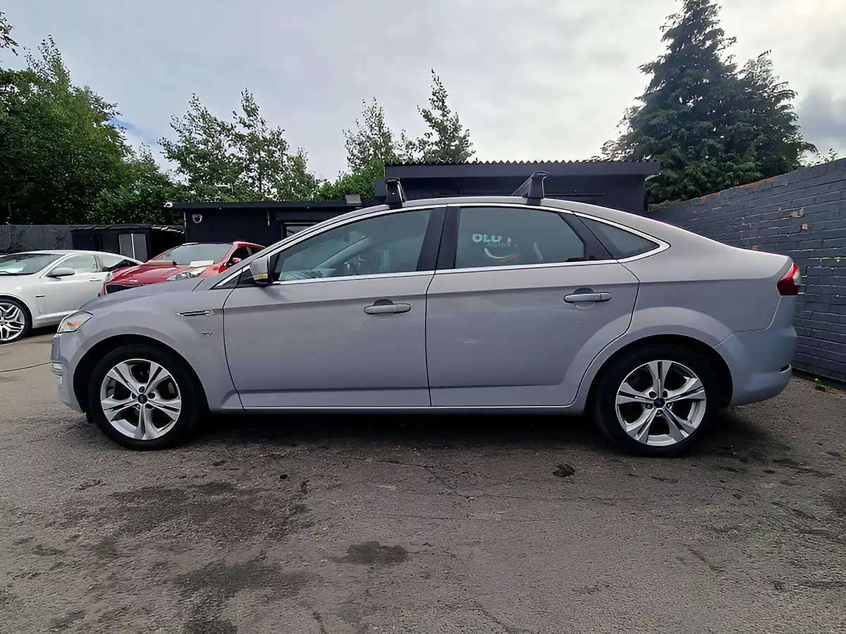 Used 2011 Ford Mondeo Titanium Silver - Interior and Exterior details 6