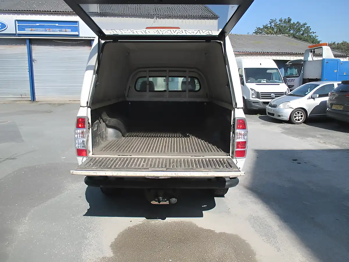 Used 2011 Ford Ranger Xl 4X4 White - Interior and Exterior details 6