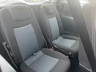 Used 2011 Ford S-Max Zetec Blue - Interior and Exterior details 11