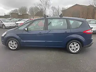 Used 2011 Ford S-Max Zetec Blue - Interior and Exterior details 5