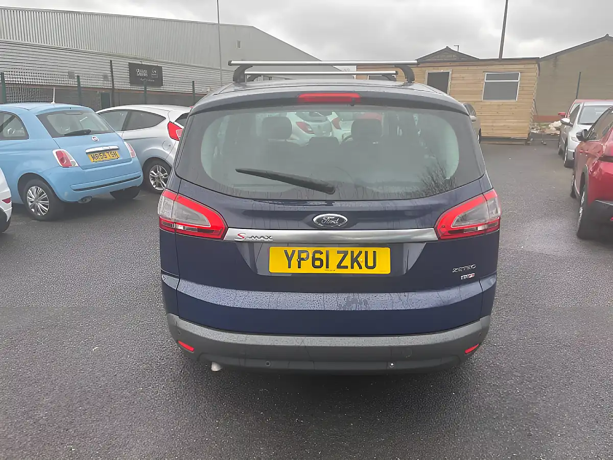 Used 2011 Ford S-Max Zetec Blue - Interior and Exterior details 6