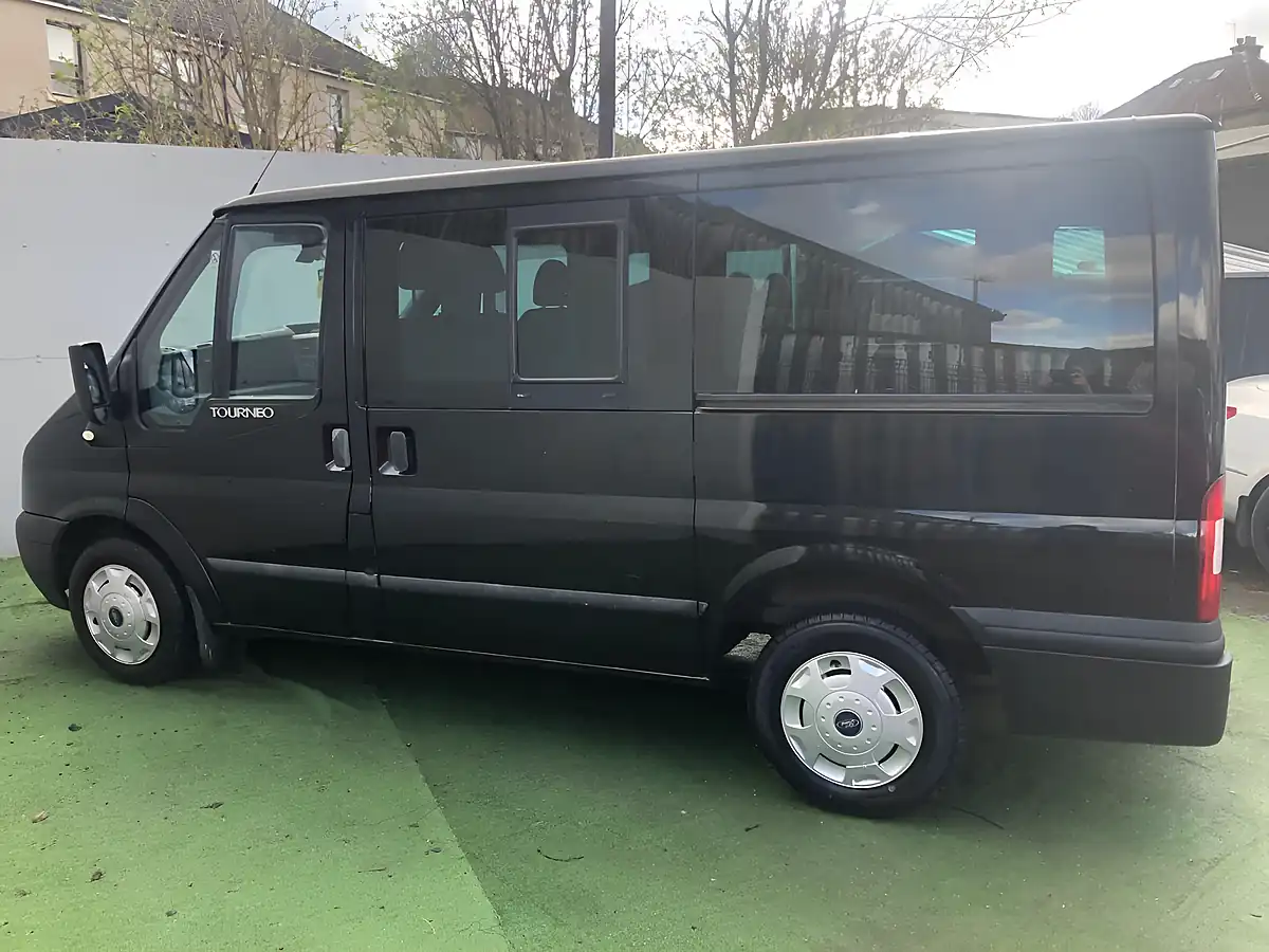 Used 2011 Ford Transit 280 Trend Tourneo Lr 9 Str Black - Interior and Exterior details 5