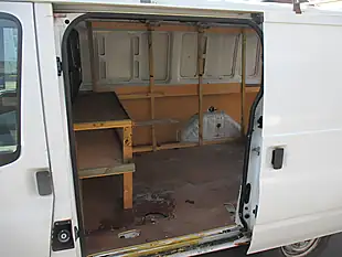 Used 2011 Ford Transit 85 White - Interior and Exterior details 7