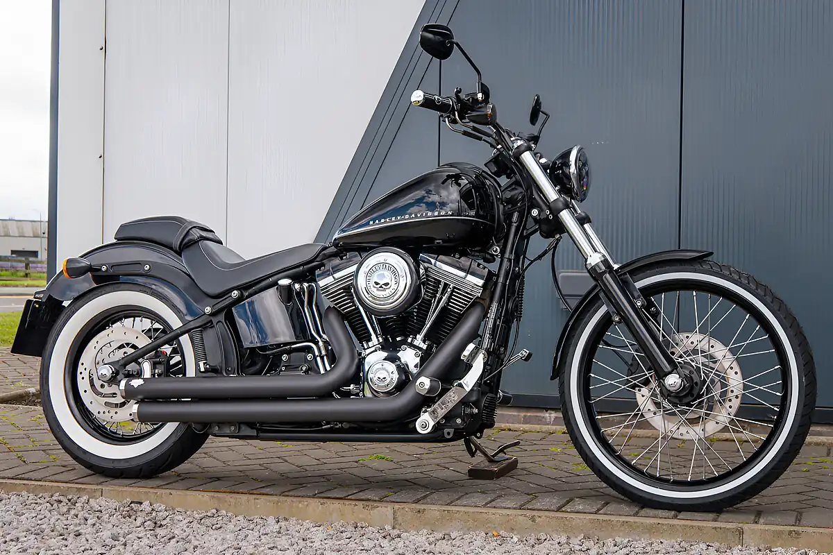 Used 2011 Harley-Davidson Blackline Vivid Black - Front View